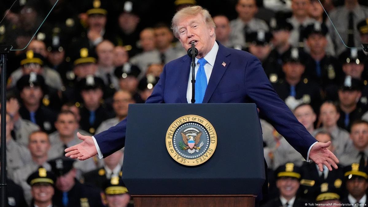 TRUMP SEIZES STRAIT OF HORMUZ IN SHOCKING POWER PLAY - Second Image