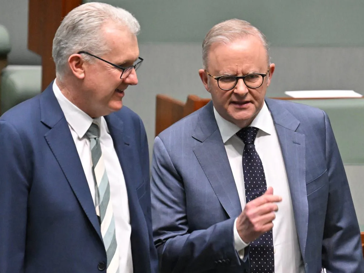 Australia Teeters On Brink Of Migration Chaos - Second Image
