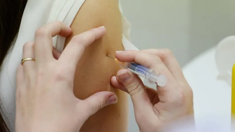 Flu Chaos Grips Australia As Cases Explode