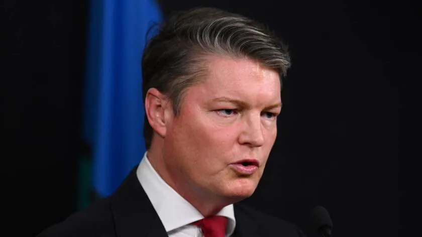 Premier Embroiled In Fuel Bill Fiasco Amidst Crisis - Second Image