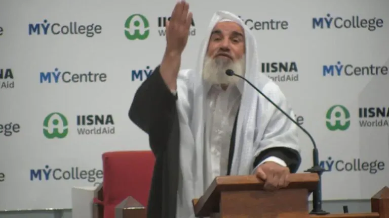 Melbourne Mosque Linked To Flydubai Hijack Terror Plot