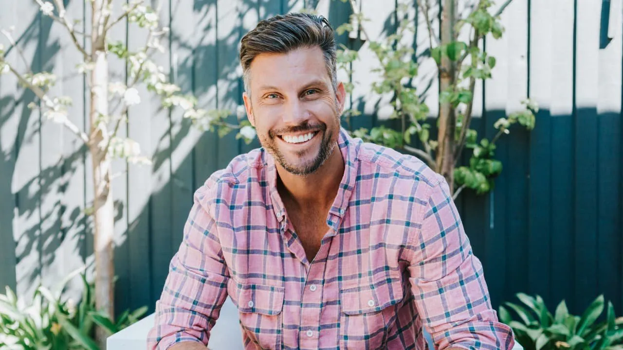 Fitness Mogul Sam Wood Charged With Domestic Violence After Shocking Strangling Joke - Second Image