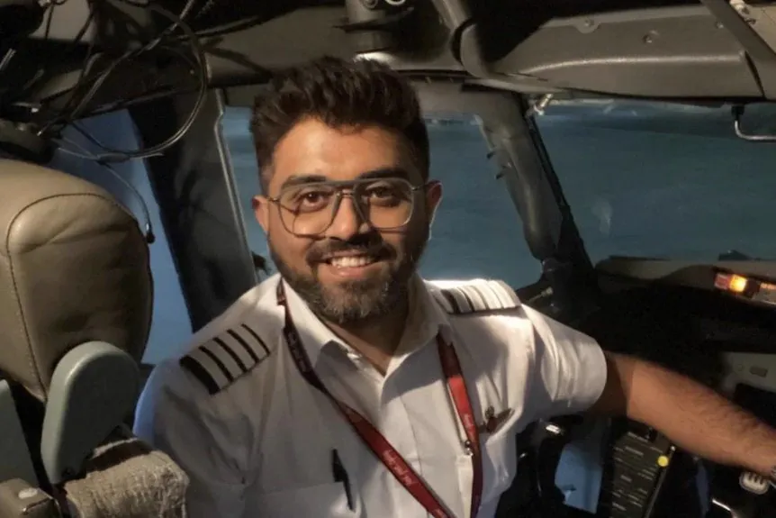 Melbourne Student Turns Would-Be Terrorist In Flydubai Hijack Chaos - Second Image