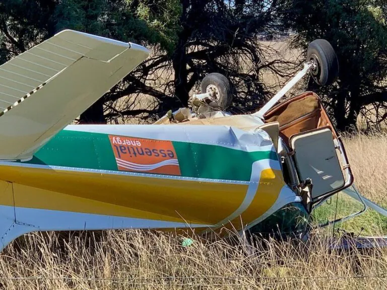 Deadly Plane Crash Kills Two Men in Australia