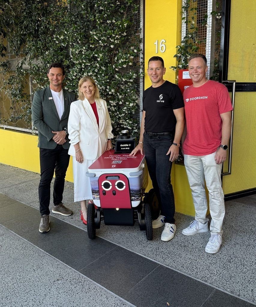 Delivery Robot Stalls In Garden Bed At Gold Coast Trial Launch - Second Image
